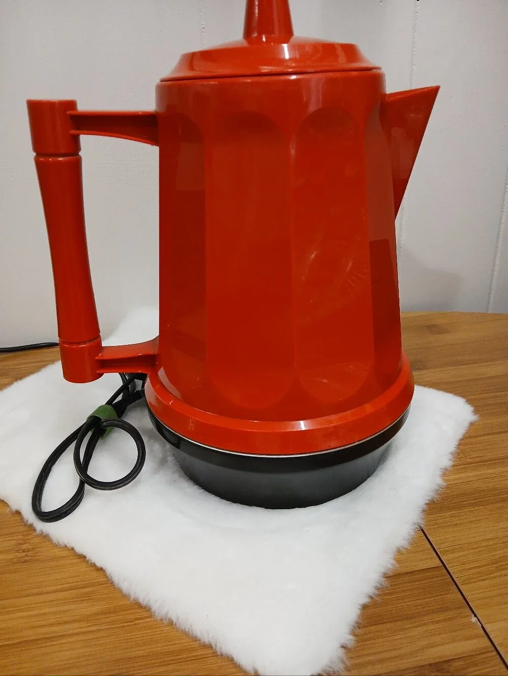VTG 70's Burnt Orange Electric Mirro-Matic 8c. Coffee Percolator Works!